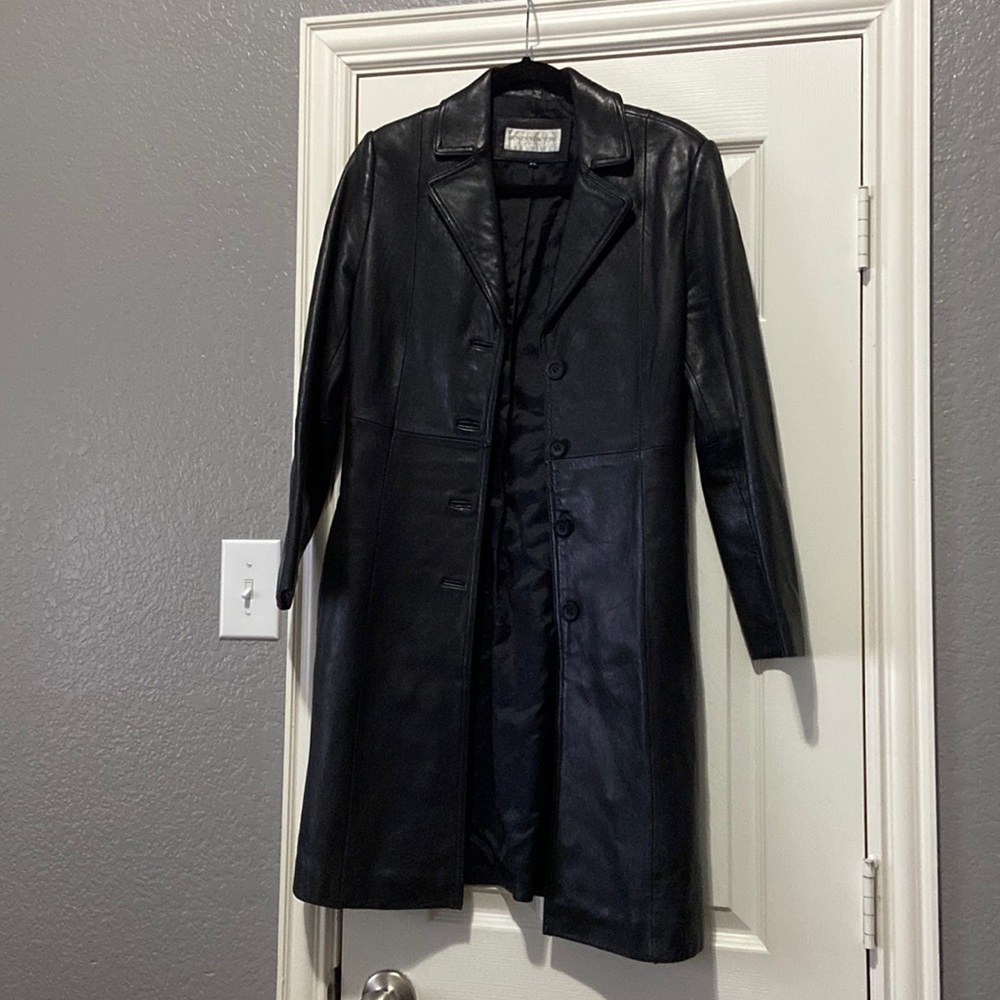 Vintage Women’s Black Leather Trench Coat